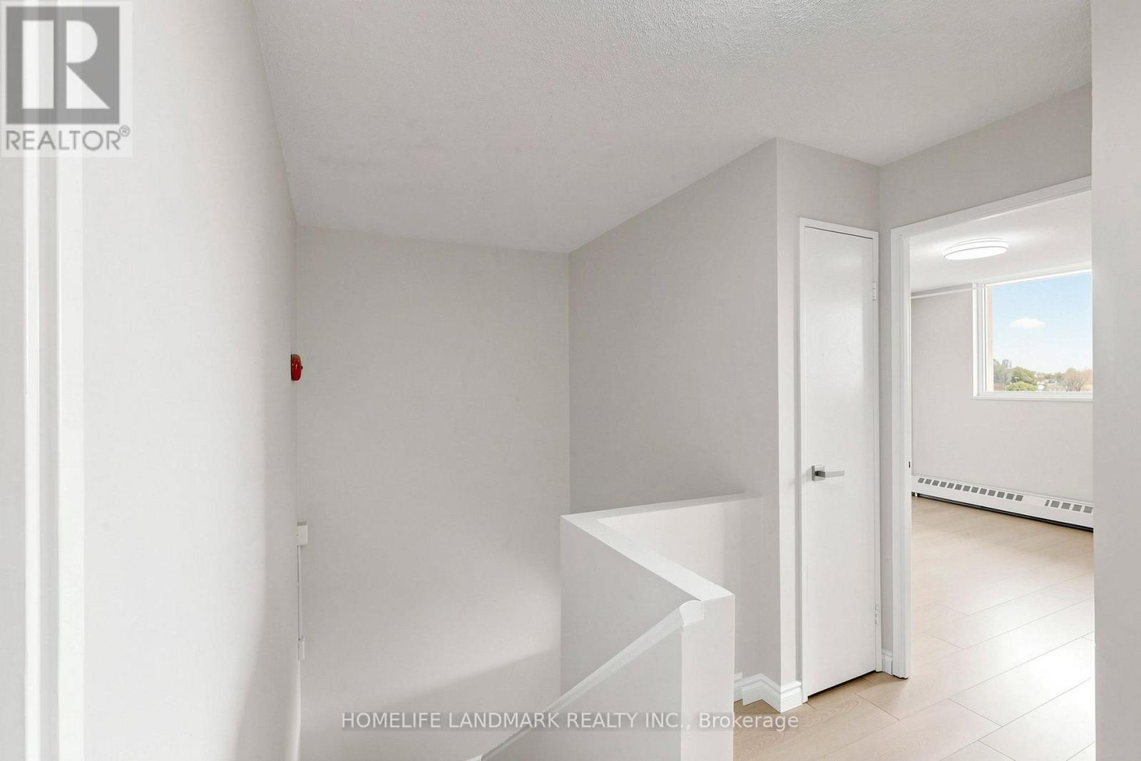 327 - 1050 Stainton Drive, Mississauga, Ontario  L5C 2T7 - Photo 17 - W13865244