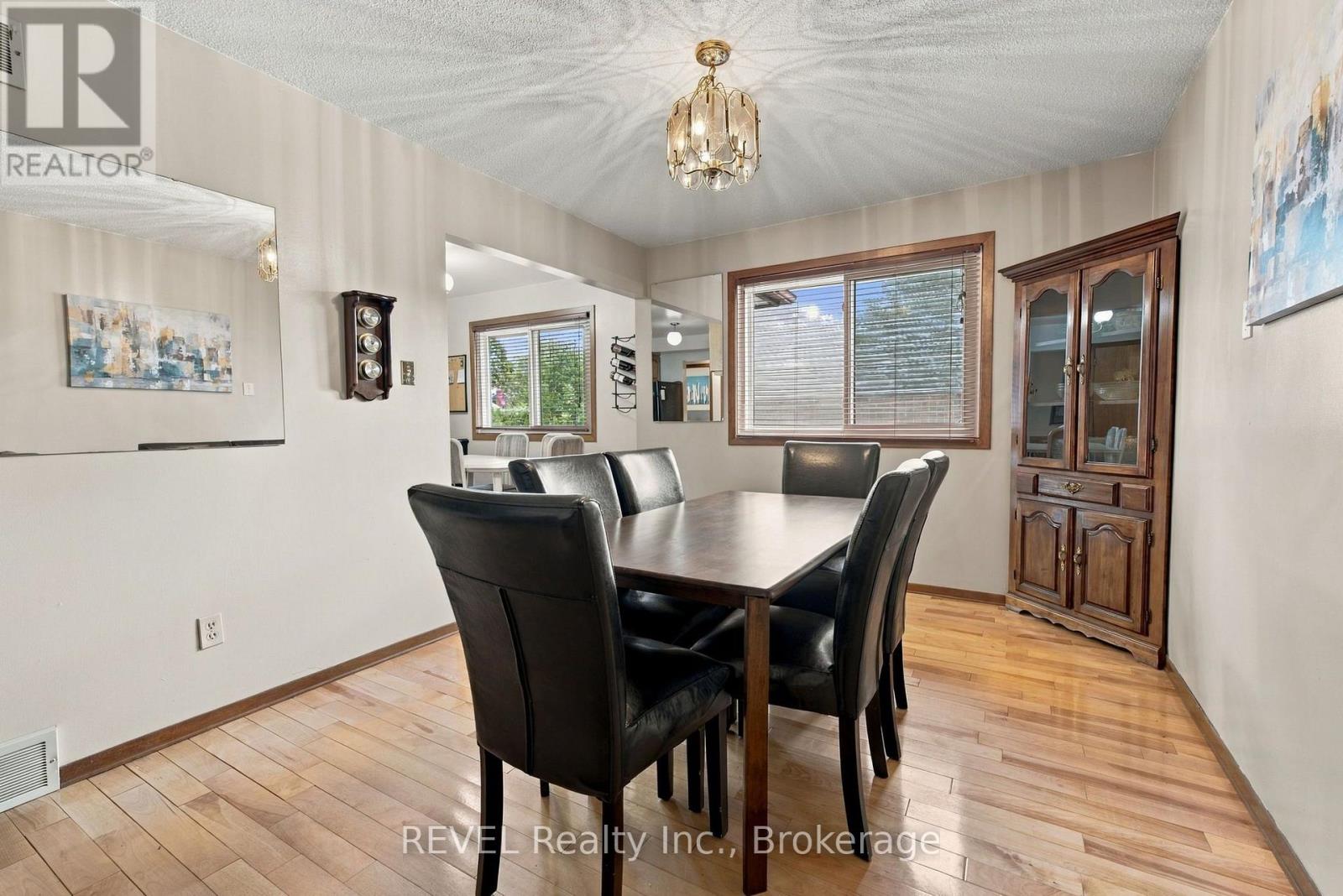 10 Michelle Drive, St. Catharines, Ontario  L2S 3G7 - Photo 11 - X13878930