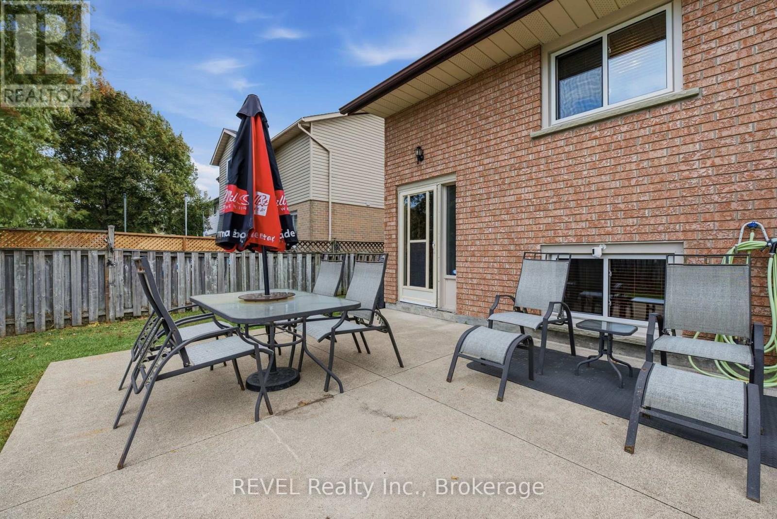10 Michelle Drive, St. Catharines, Ontario  L2S 3G7 - Photo 38 - X13878930