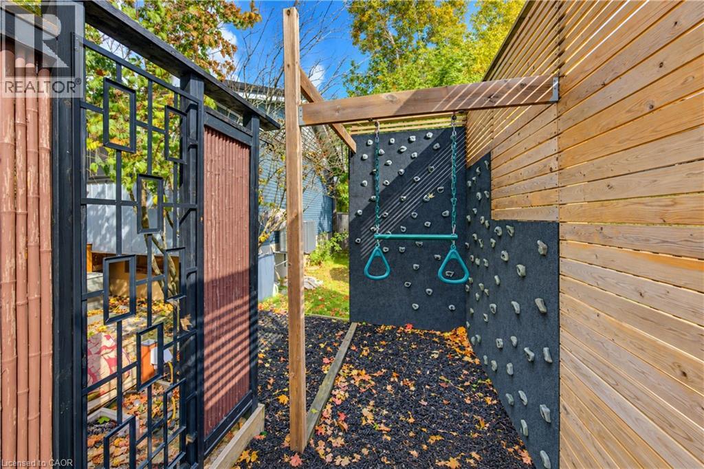 299 Creighton Court, Waterloo, Ontario  N2K 1W5 - Photo 41 - 40869250
