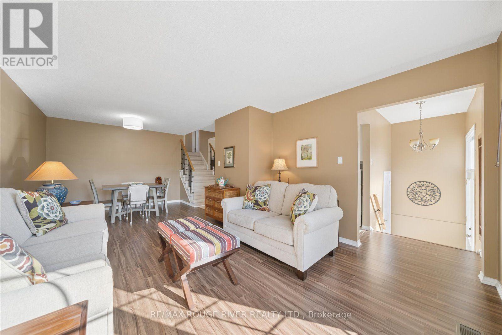 80 Millhouse Crescent, Toronto, Ontario  M1B 2E3 - Photo 6 - E13879008