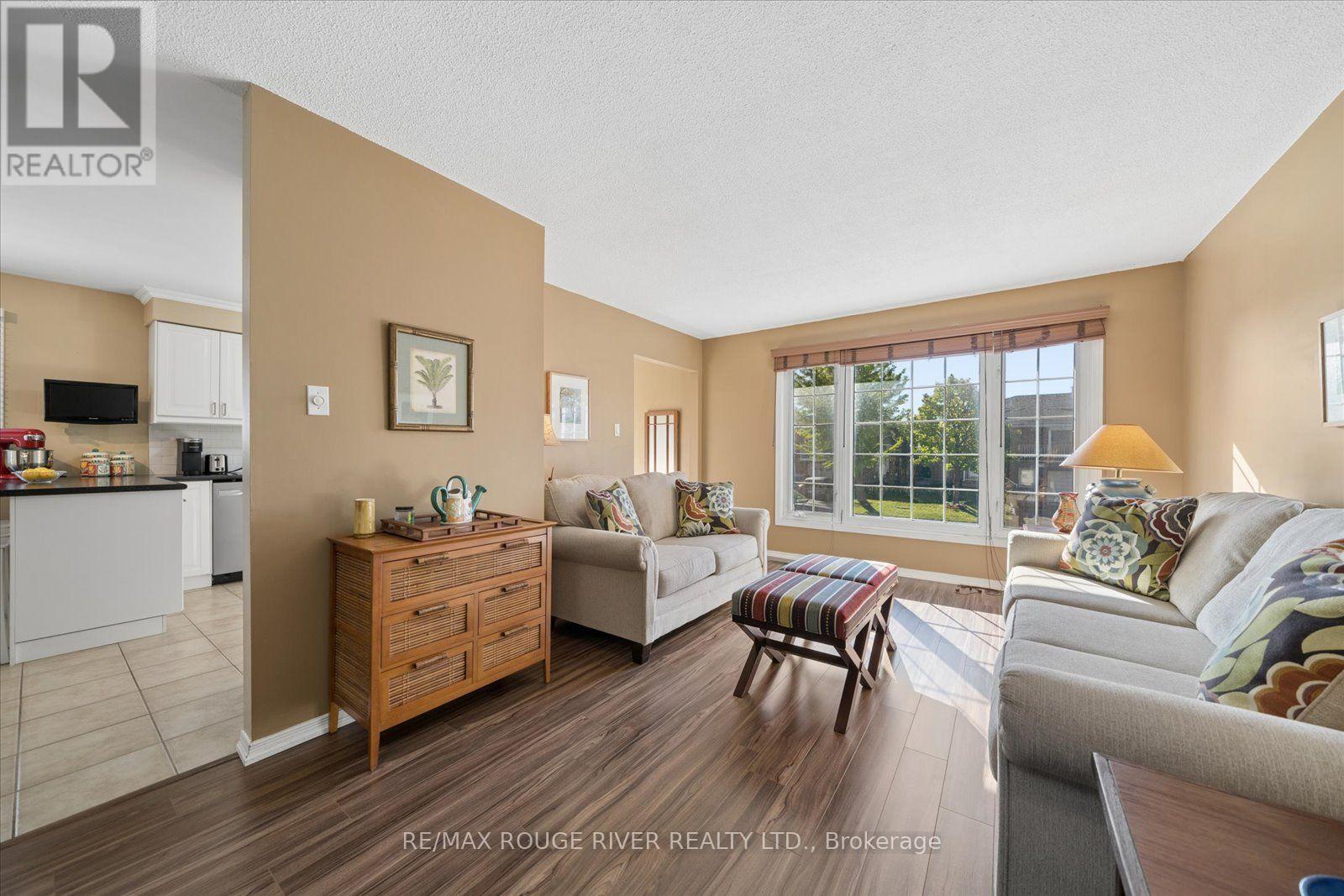 80 Millhouse Crescent, Toronto, Ontario  M1B 2E3 - Photo 7 - E13879008
