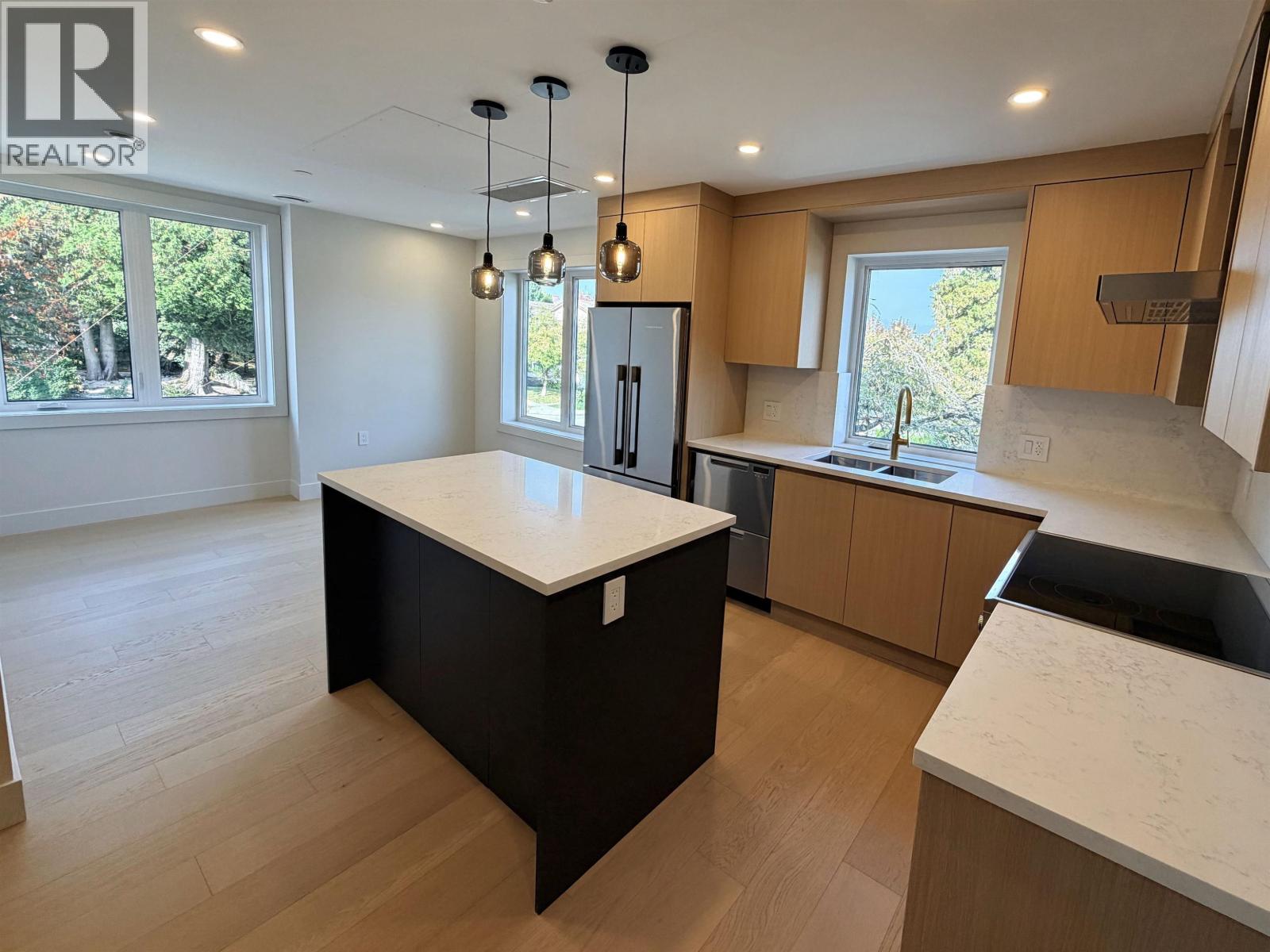 1402 E 18th Avenue, Vancouver, British Columbia  V5N 0K4 - Photo 3 - R3173562