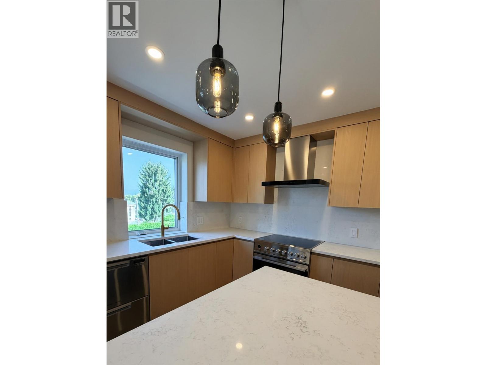 1402 E 18th Avenue, Vancouver, British Columbia  V5N 0K4 - Photo 5 - R3173562