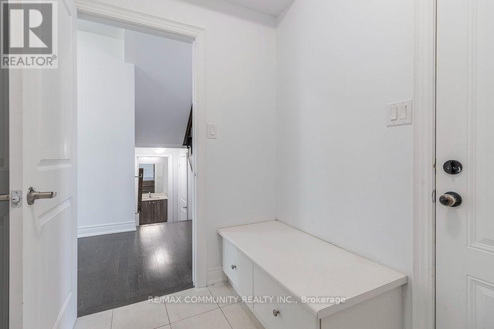 1305 Butler Street, Innisfil (Alcona), Ontario  L9S 0L4 - Photo 11 - N13879000