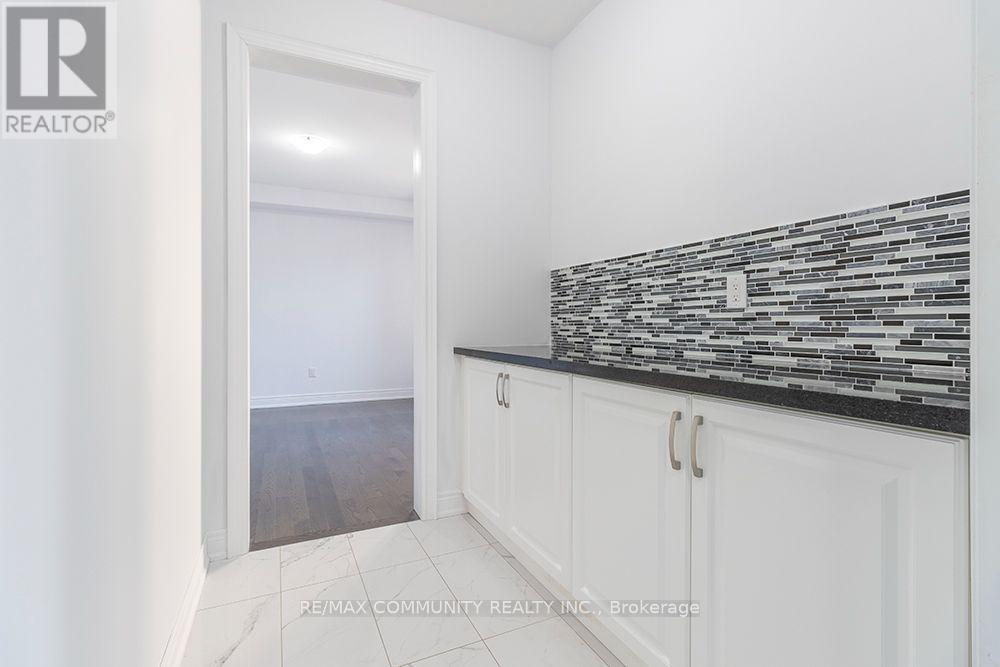 1305 Butler Street, Innisfil (Alcona), Ontario  L9S 0L4 - Photo 12 - N13879000