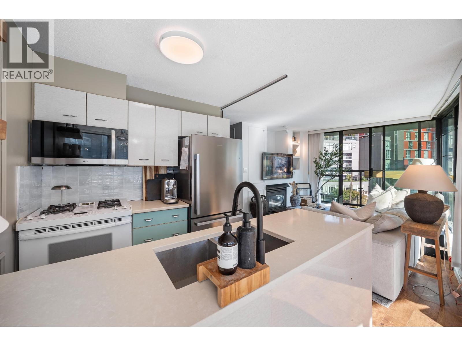 609 501 Pacific Street, Vancouver, British Columbia  V6Z 2X6 - Photo 11 - R3170862