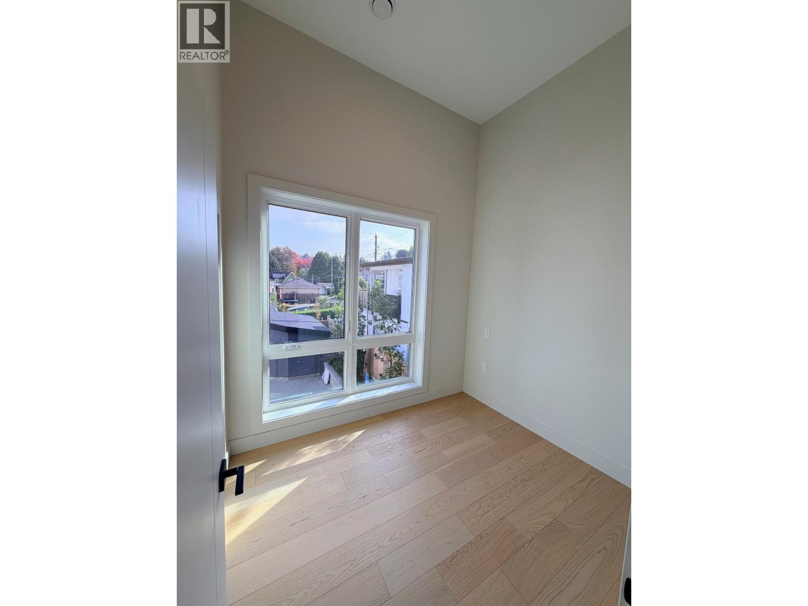 3430 Knight Street, Vancouver, British Columbia  V5N 0K4 - Photo 4 - R3173600