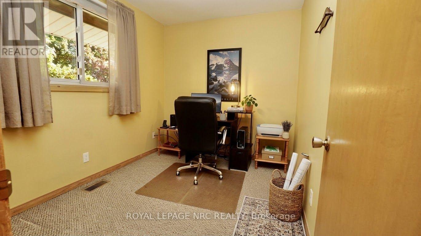 7030 Whitman Avenue, Niagara Falls, Ontario  L2G 5B6 - Photo 21 - X13878914