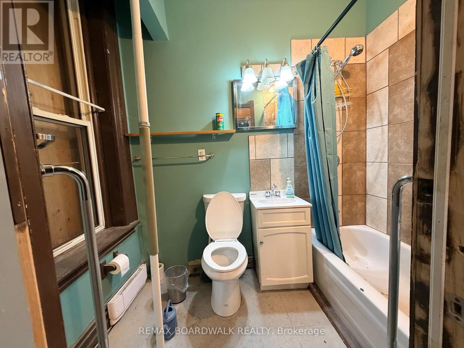 205 First Street E, Cornwall, Ontario  K6H 1K9 - Photo 20 - X13879088