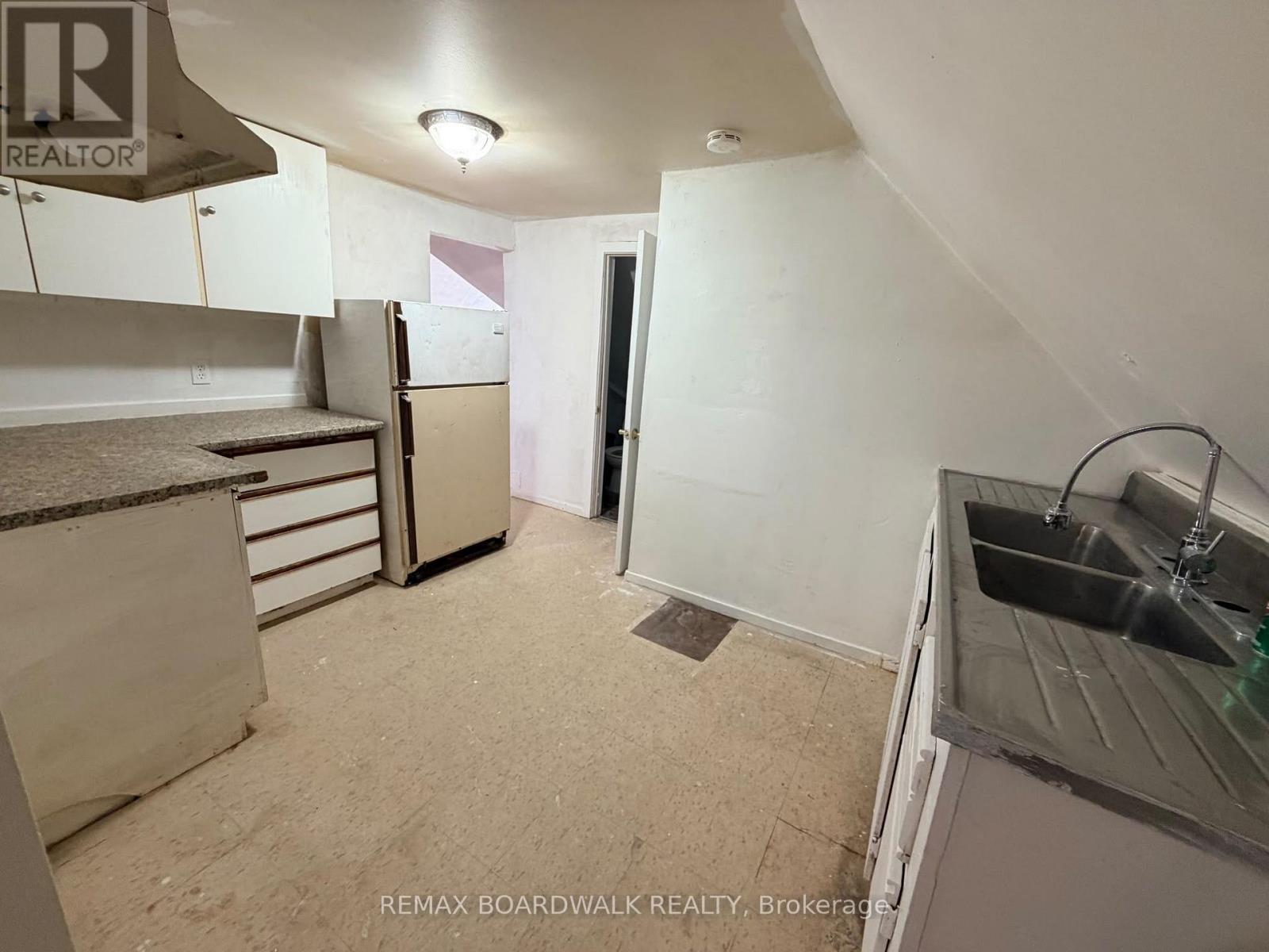 205 First Street E, Cornwall, Ontario  K6H 1K9 - Photo 29 - X13879088