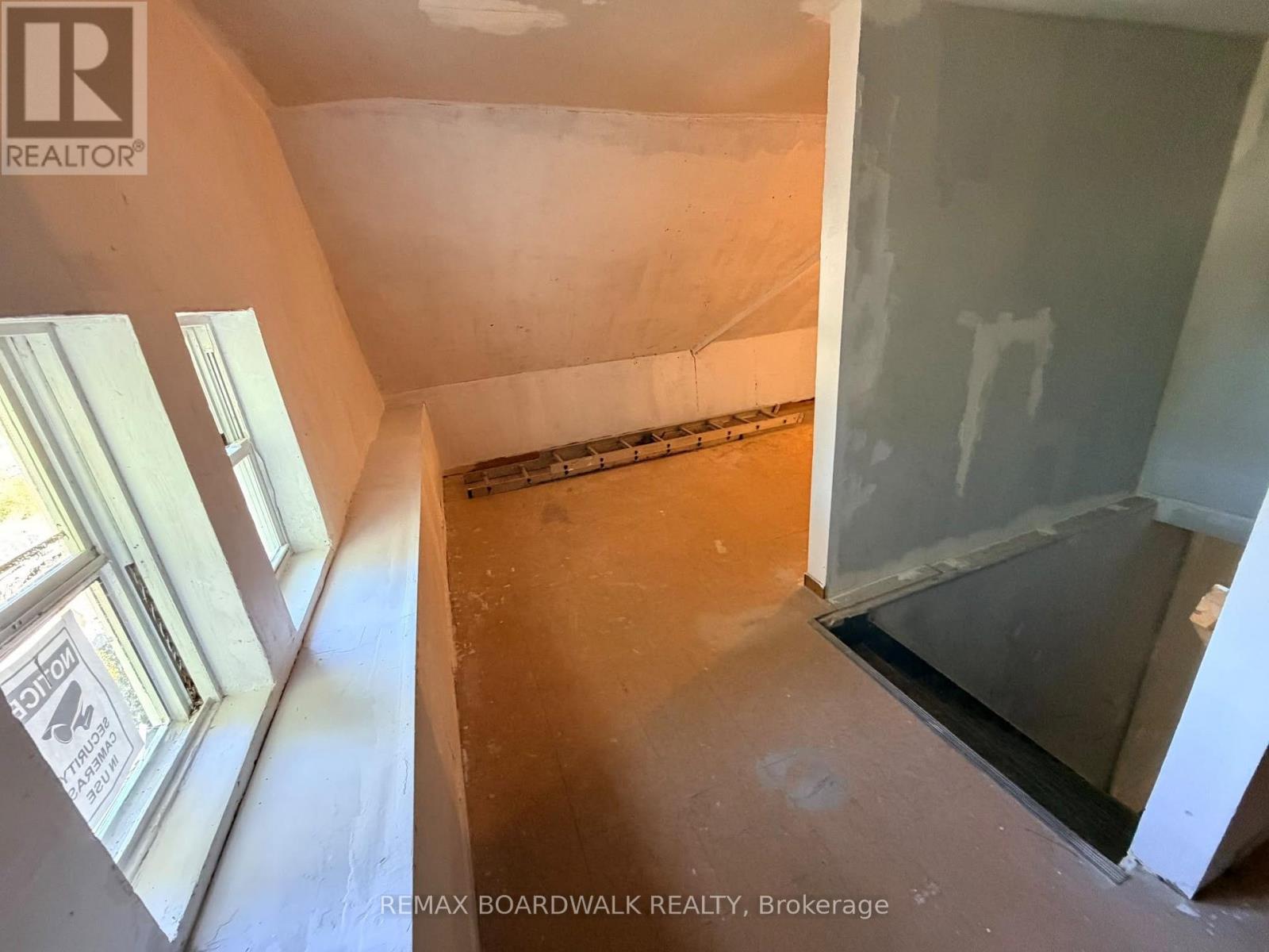 205 First Street E, Cornwall, Ontario  K6H 1K9 - Photo 32 - X13879088