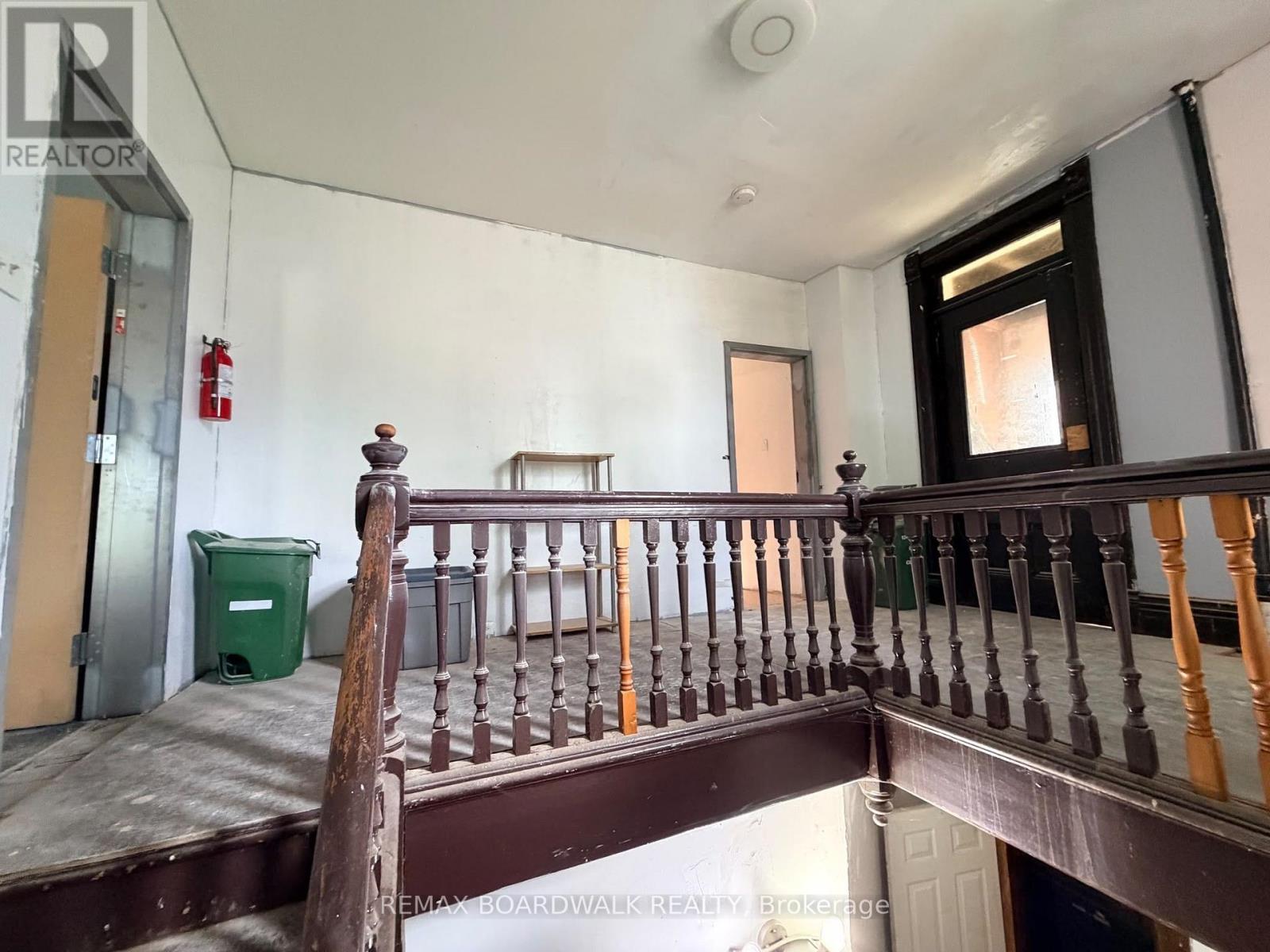 205 First Street E, Cornwall, Ontario  K6H 1K9 - Photo 5 - X13879088