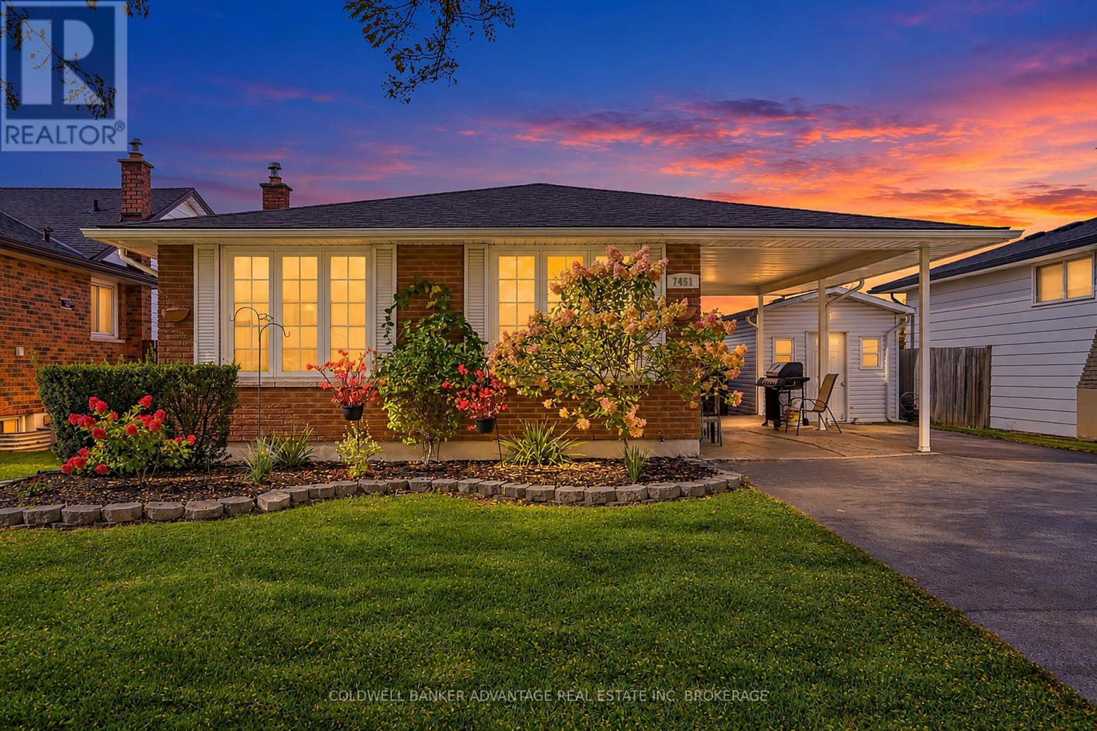 7451 Redhaven Crescent
