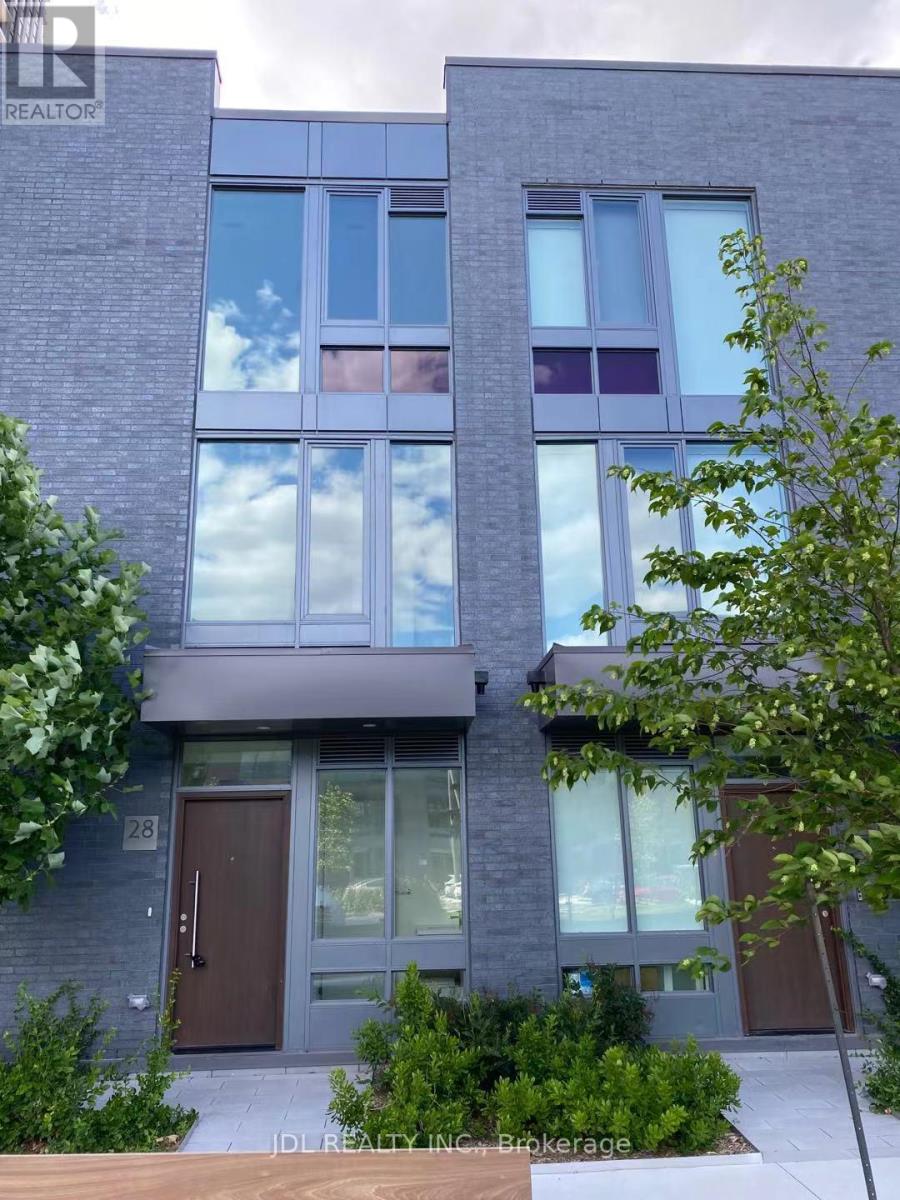 28 SONIC WAY, Toronto, Ontario
