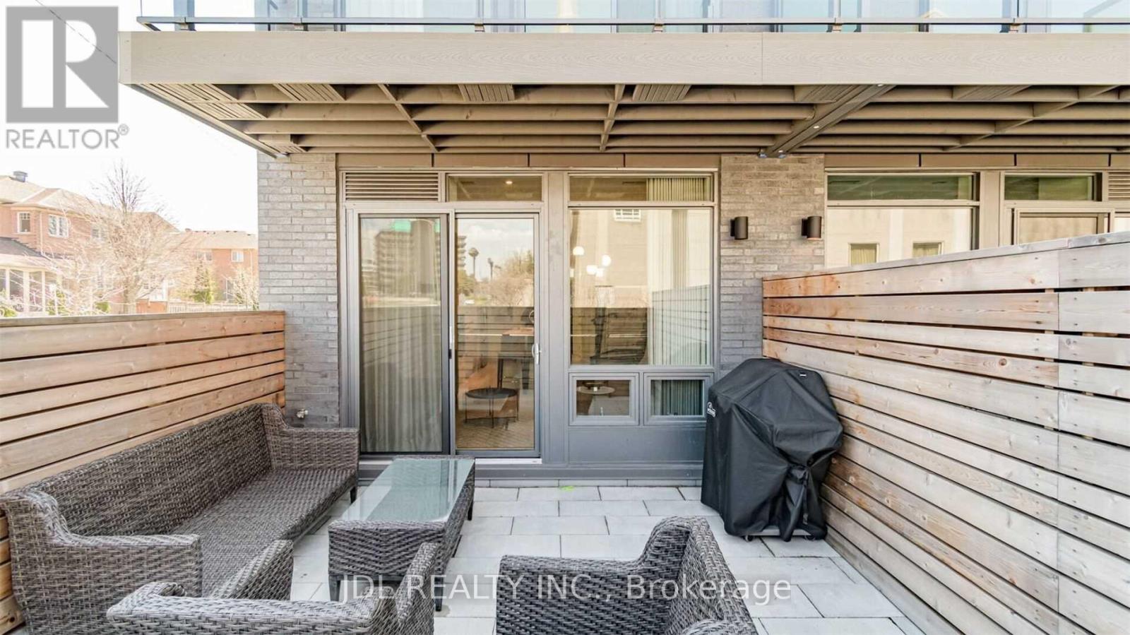 28 Sonic Way, Toronto, Ontario  M3C 3Z2 - Photo 15 - C13879032