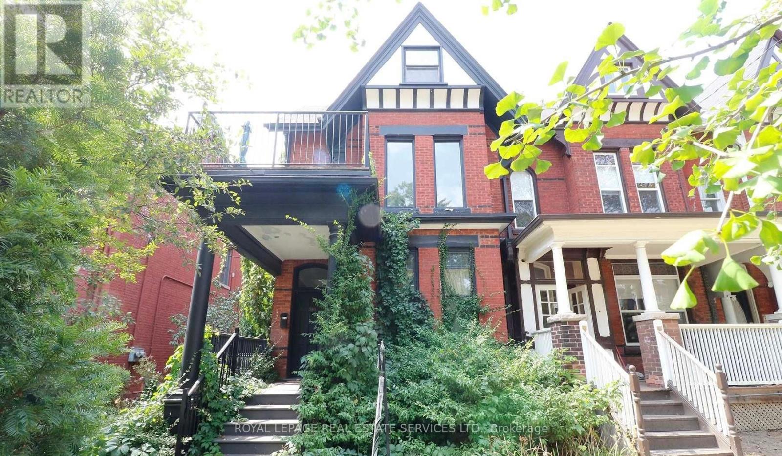 2 - 390 HURON STREET, Toronto, Ontario