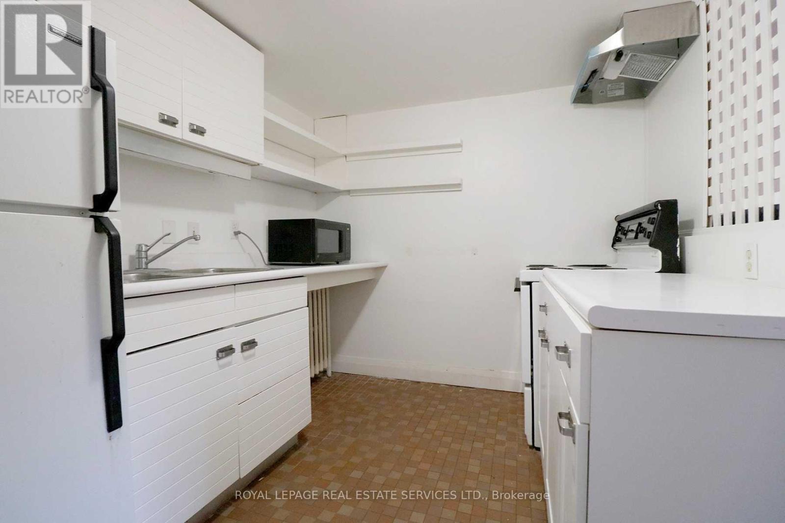 2 - 390 Huron Street, Toronto, Ontario M5S 2G6 - Photo 6 - C13879040