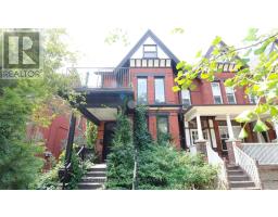 2 - 390 HURON STREET, Toronto, Ontario
