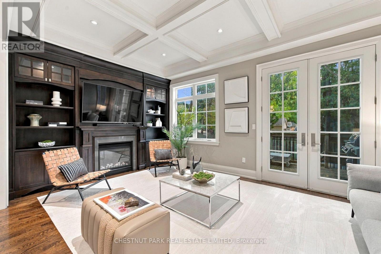 358 Elm Road, Toronto, Ontario  M5M 3V6 - Photo 14 - C13879074