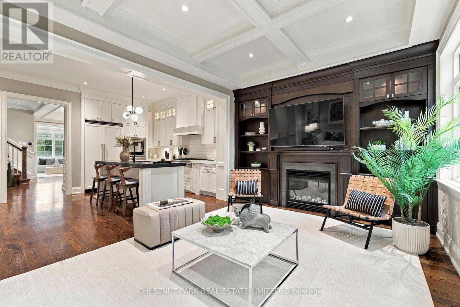 358 Elm Road, Toronto, Ontario  M5M 3V6 - Photo 16 - C13879074