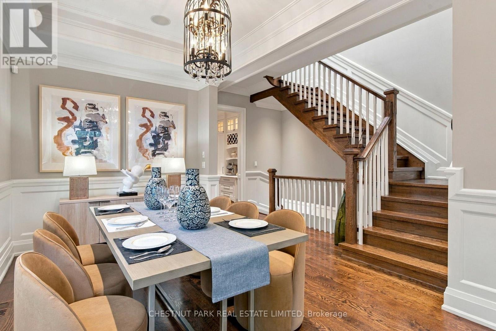 358 Elm Road, Toronto, Ontario  M5M 3V6 - Photo 6 - C13879074