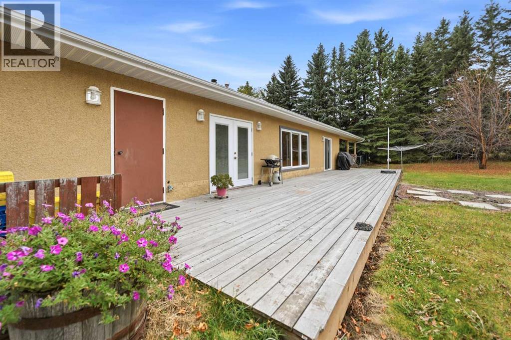110, 28342 Township Road 384