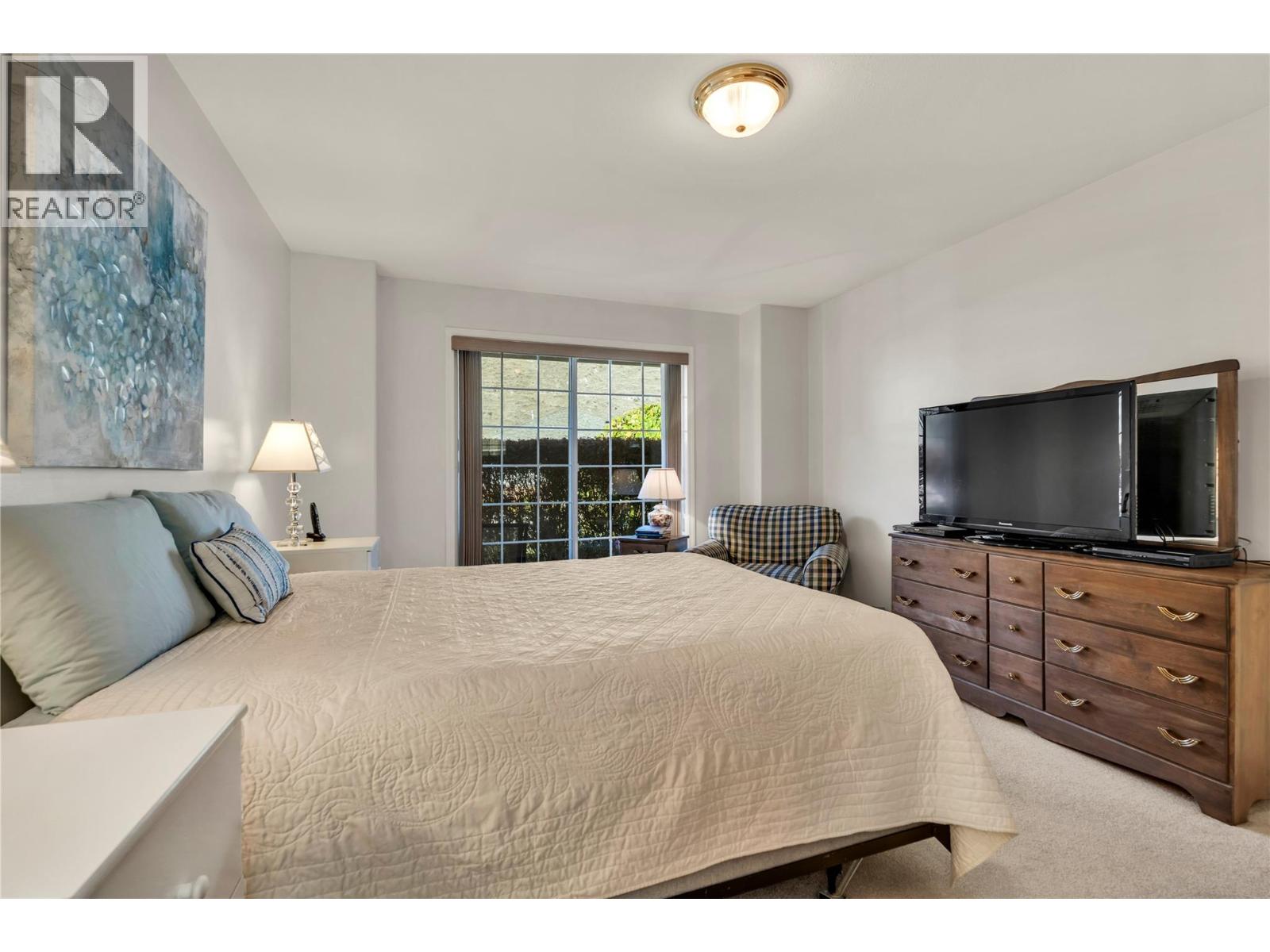 546 Redwing Drive