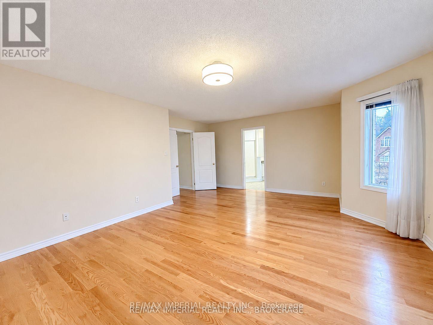 3 Vitlor Drive, Richmond Hill (Oak Ridges), Ontario  L4E 3W3 - Photo 18 - N13879060