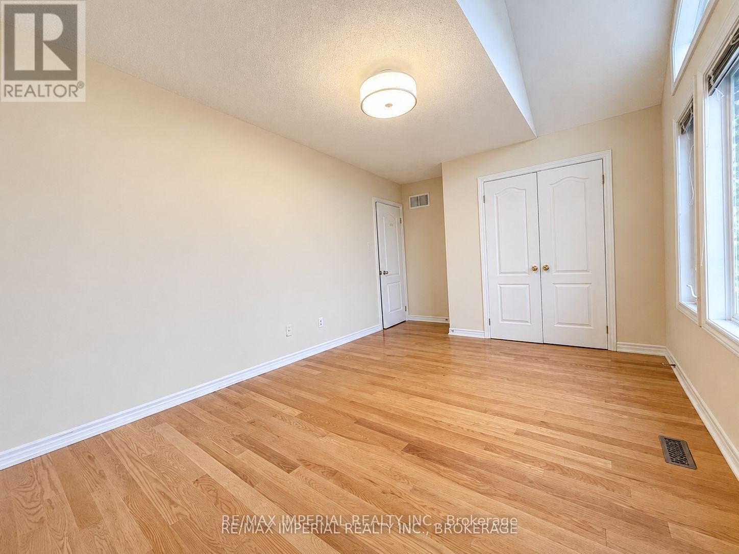 3 Vitlor Drive, Richmond Hill (Oak Ridges), Ontario  L4E 3W3 - Photo 26 - N13879060
