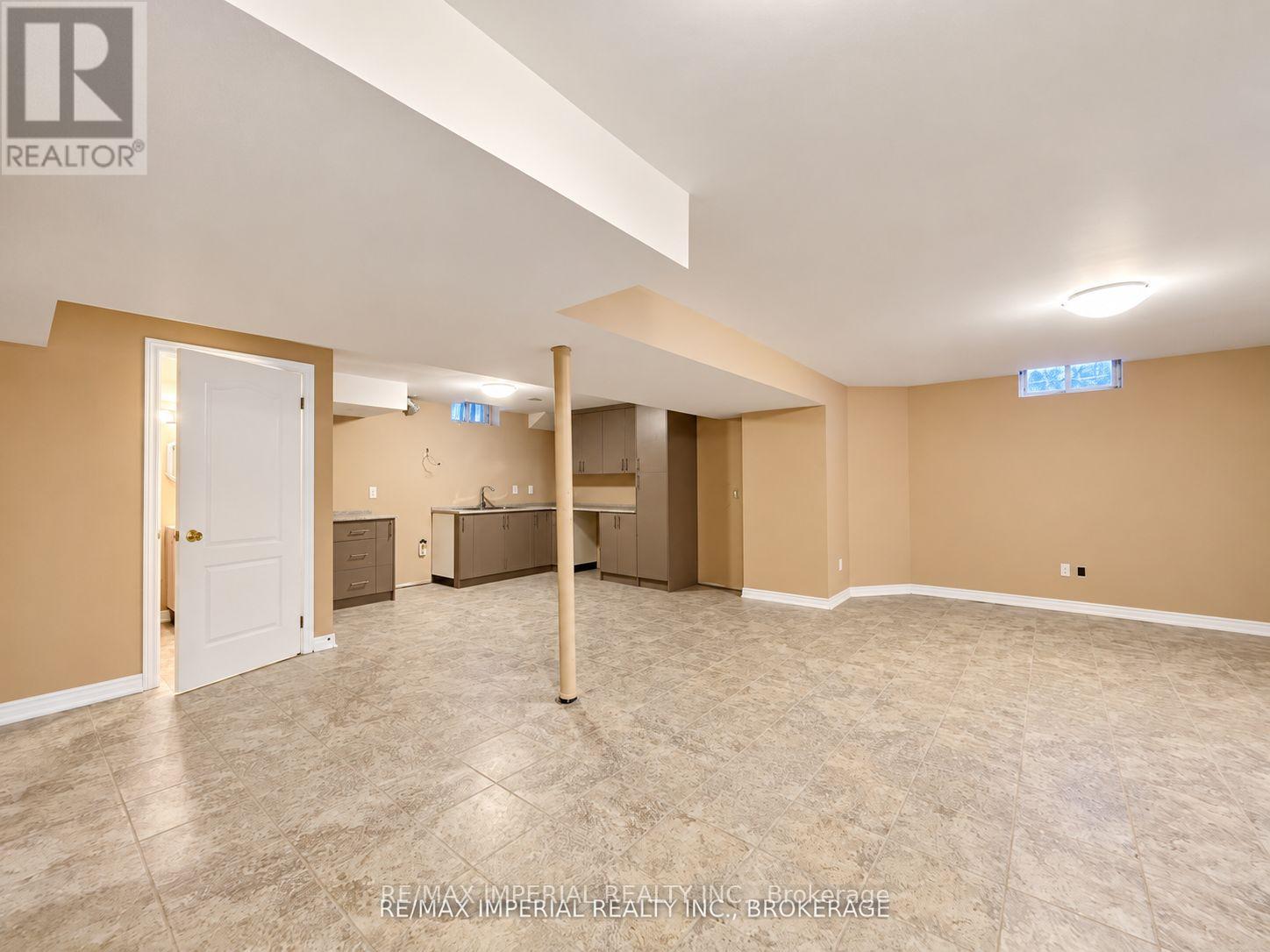 3 Vitlor Drive, Richmond Hill (Oak Ridges), Ontario  L4E 3W3 - Photo 32 - N13879060