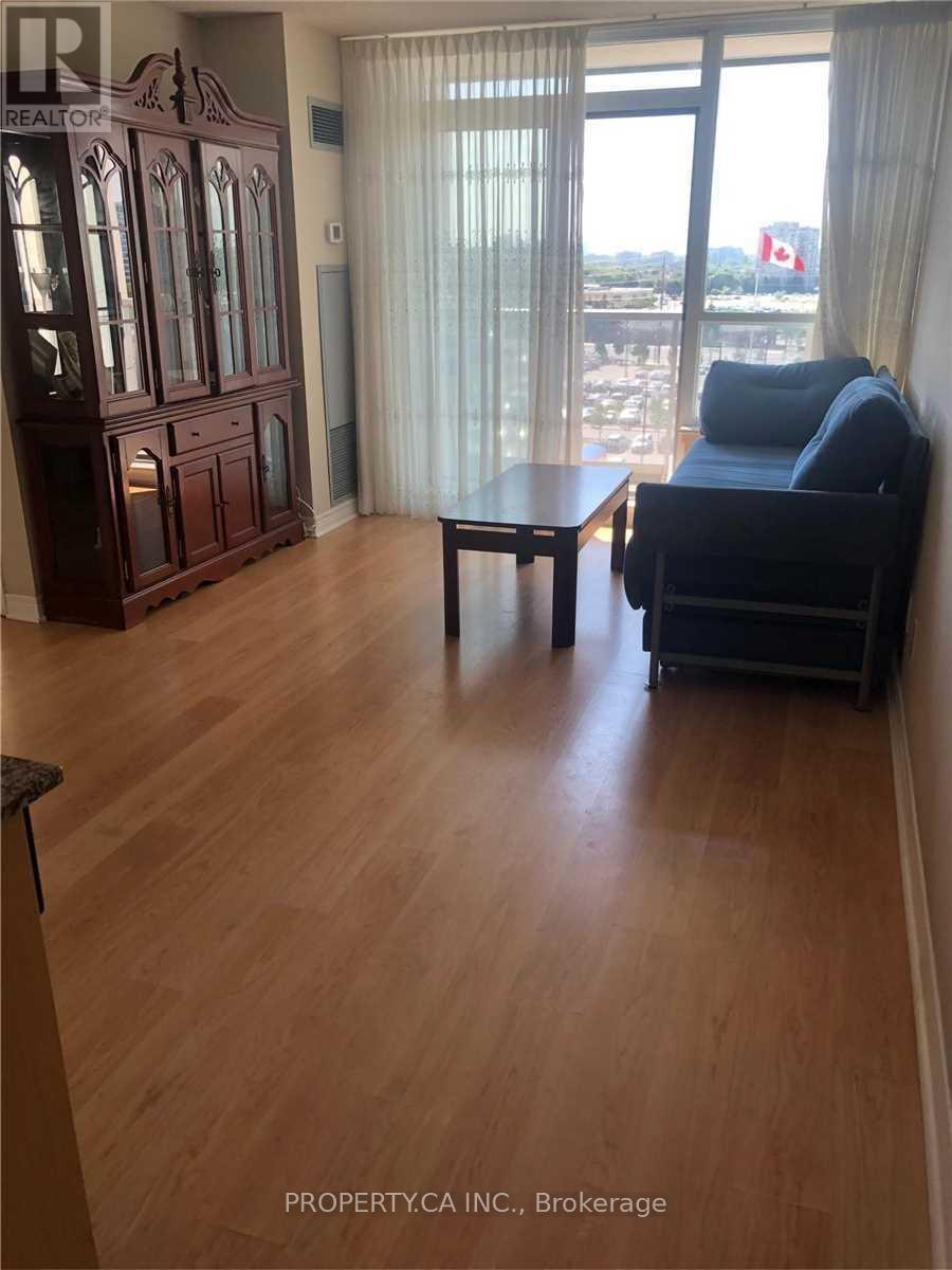 817 - 15 North Park Road, Vaughan (Beverley Glen), Ontario  L4J 0A1 - Photo 3 - N13879094