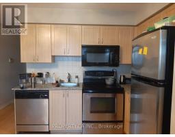 817 - 15 NORTH PARK ROAD, Vaughan, Ontario