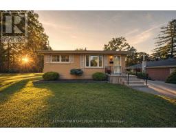 21 HILLCREST AVENUE, Brantford, Ontario