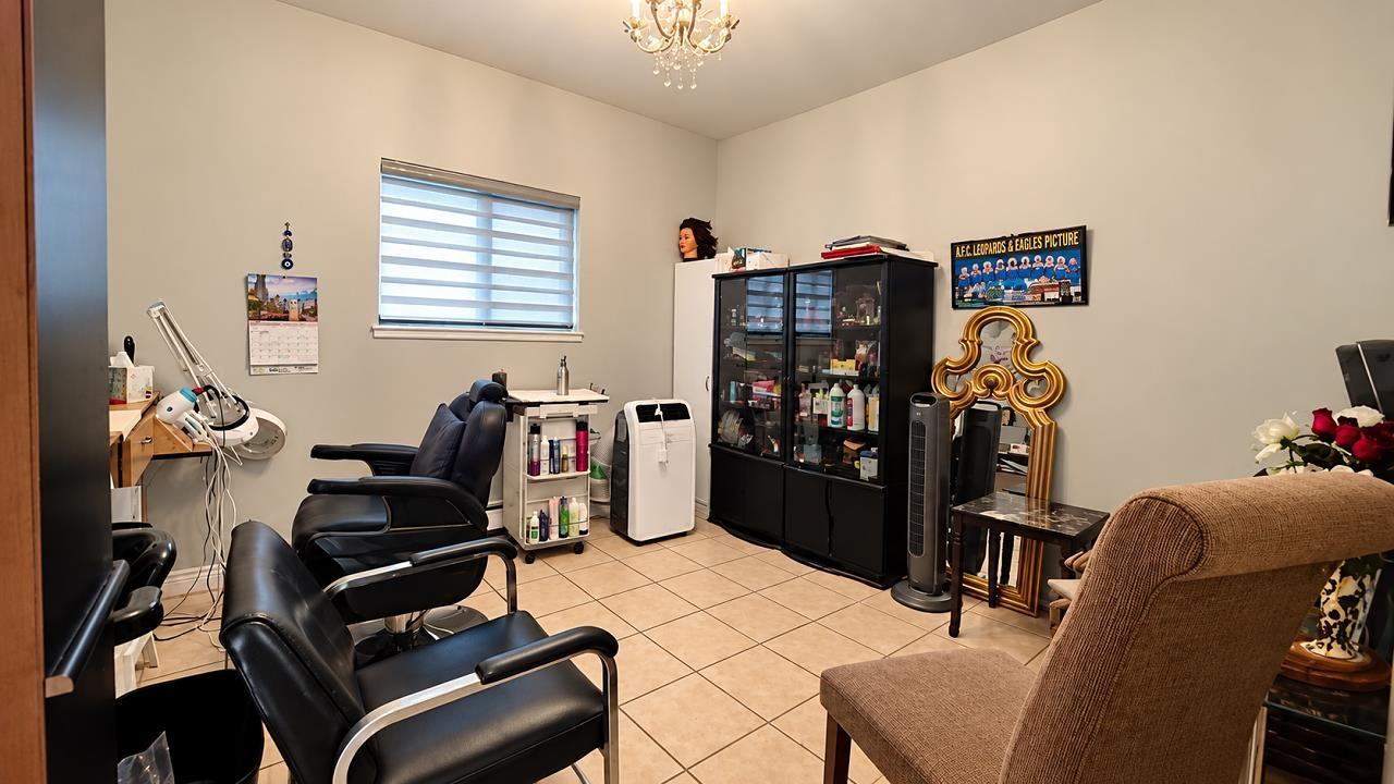 6730 150 Street, Surrey, British Columbia  V3S 9G8 - Photo 9 - R3171252
