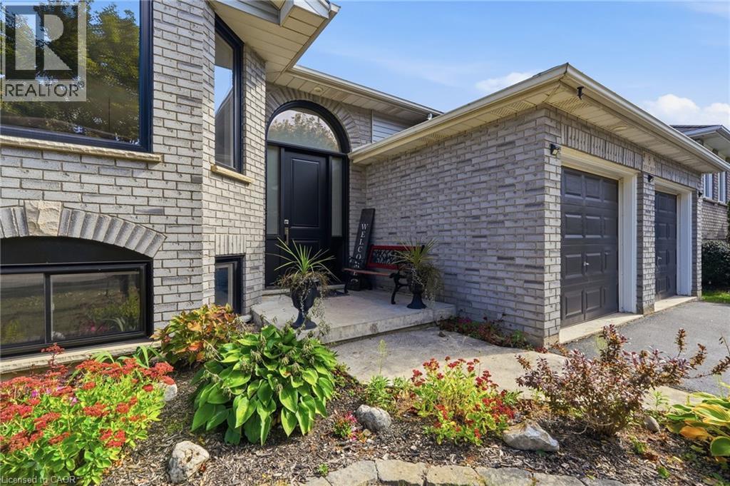 8 Moyle Drive, Brantford, Ontario  N3V 1E5 - Photo 4 - 40869947