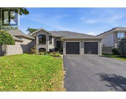 8 MOYLE Drive, Brantford, Ontario