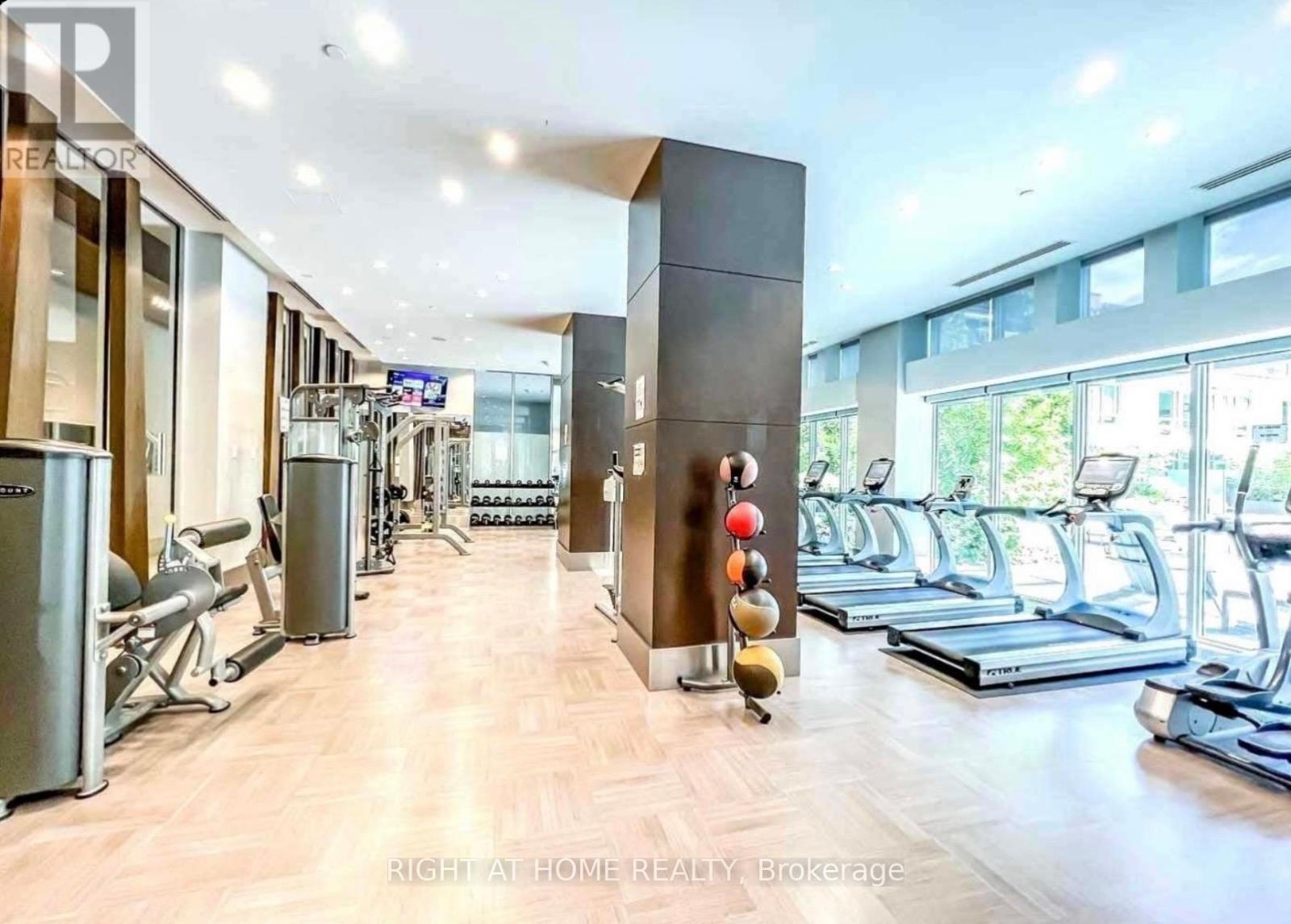 409 - 88 Sheppard Avenue E, Toronto, Ontario  M2N 6Y2 - Photo 2 - C13879140