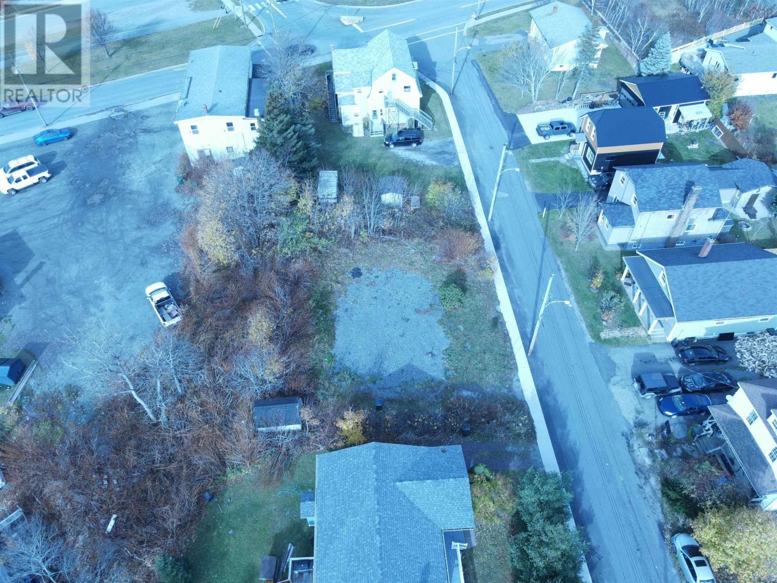 12 Mckenzie Street, Glace Bay, Nova Scotia  B1A 3G3 - Photo 7 - 202528025