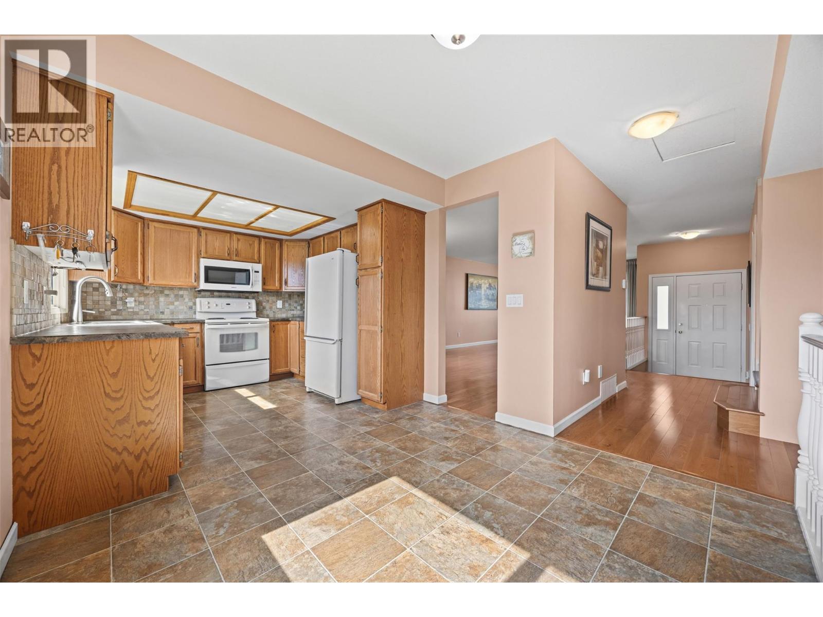 884 Mission Springs Crescent