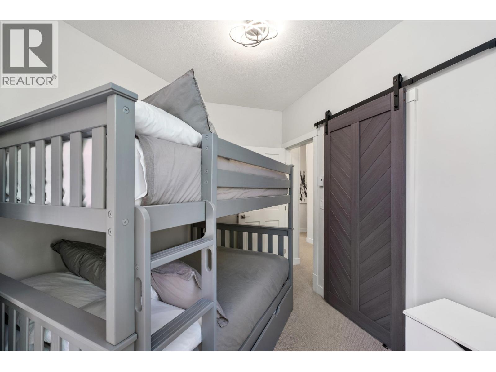 311 4405 Blackcomb Way, Whistler, British Columbia  V8E 0X7 - Photo 10 - R3173939