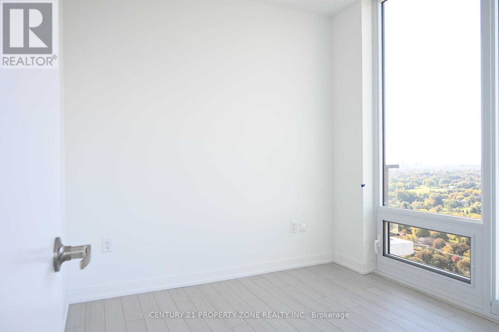 2702 - 4010 Eglinton Avenue W, Toronto, Ontario  M9A 4M2 - Photo 22 - W13879096