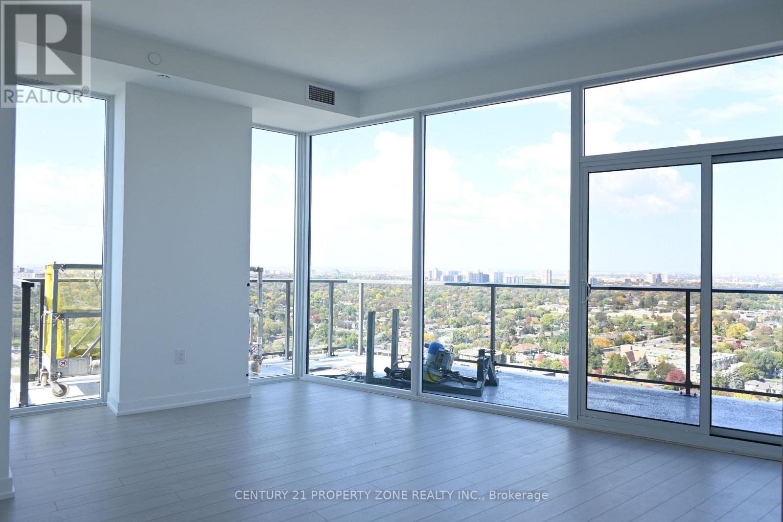 2702 - 4010 Eglinton Avenue W, Toronto, Ontario  M9A 4M2 - Photo 13 - W13879096