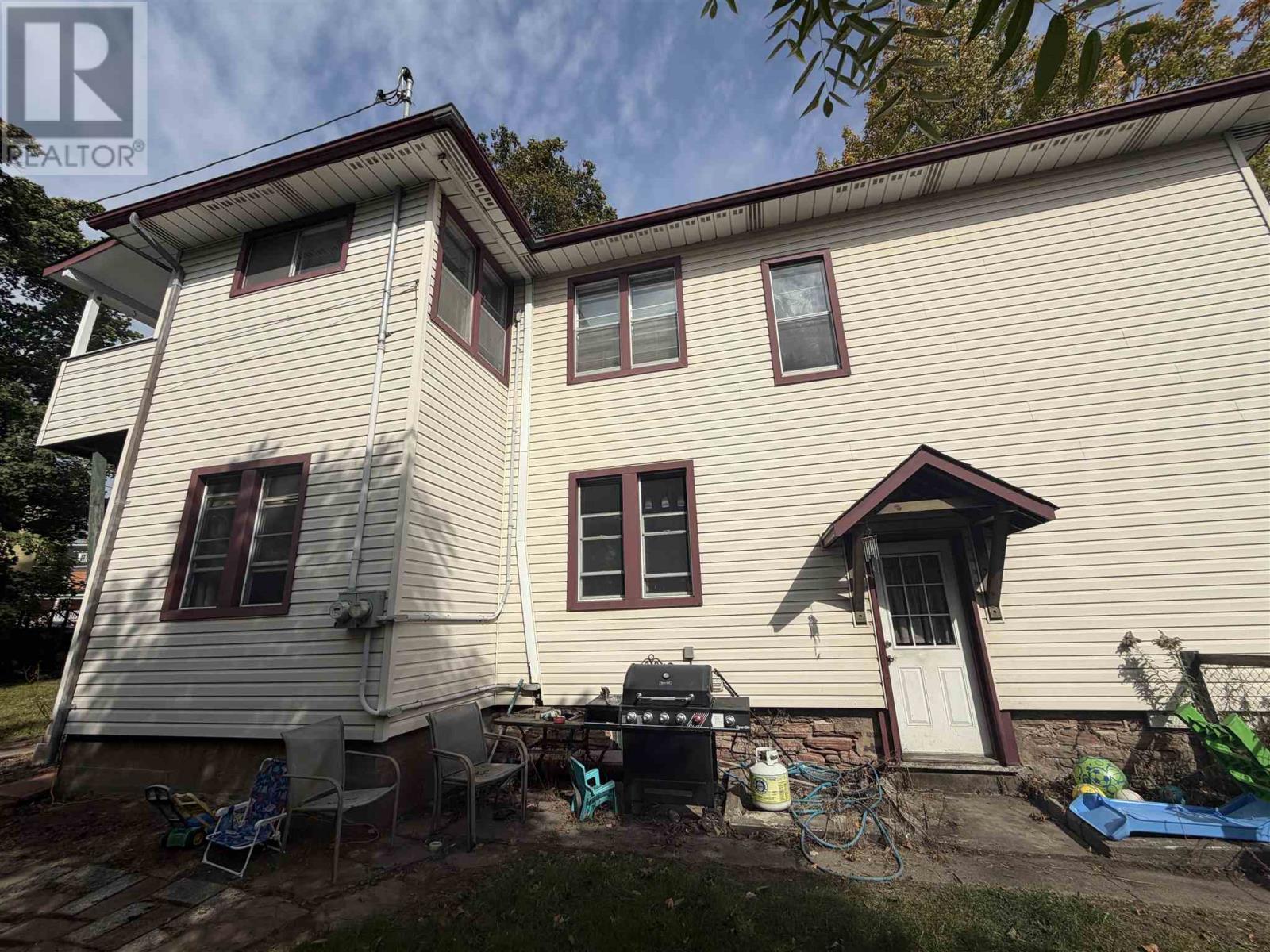 185 Church St, Sault Ste. Marie, Ontario  P6A 3H7 - Photo 2 - SM262816