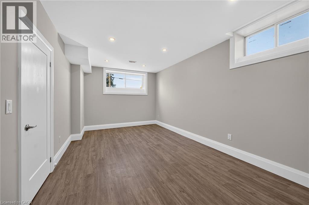 41 Eleanor Avenue, Hamilton, Ontario  L8W 1C7 - Photo 38 - 40870175
