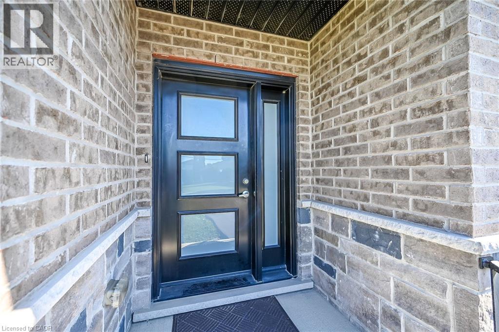 41 Eleanor Avenue, Hamilton, Ontario  L8W 1C7 - Photo 2 - 40870175