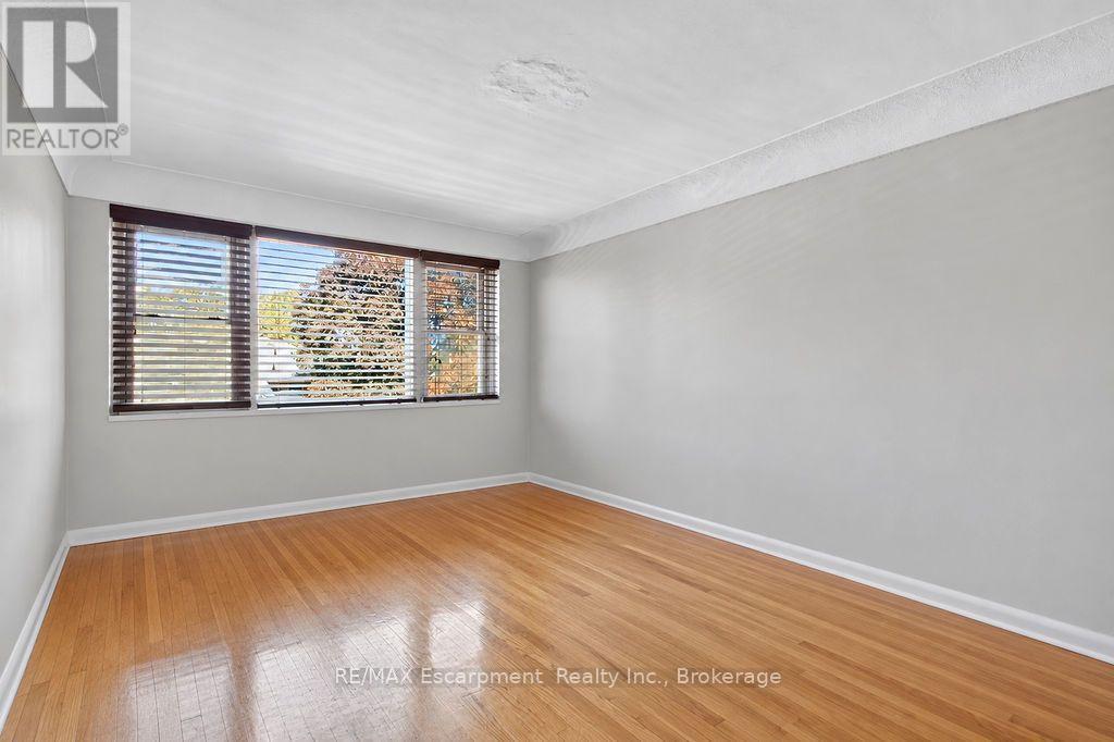 303 - 830 ROBINSON STREET, burlington (brant), Ontario
