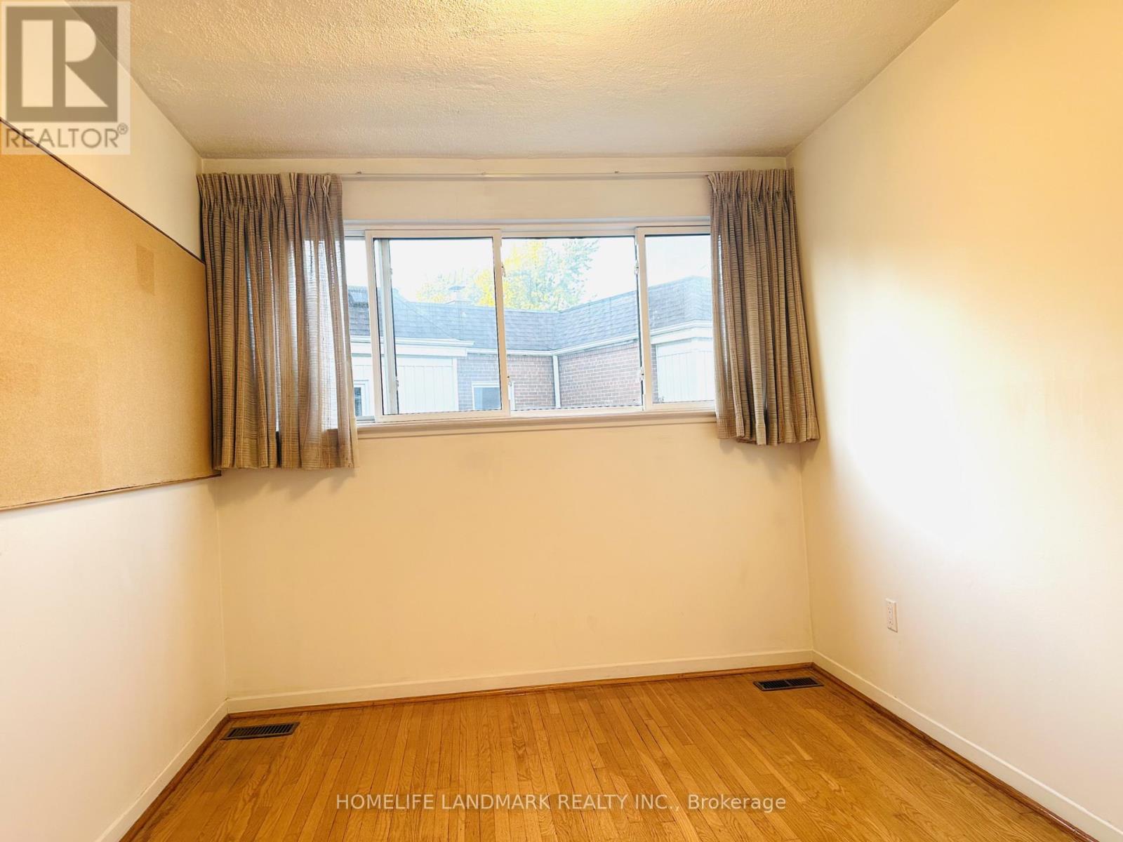 136 - 15 Esterbrooke Avenue, Toronto, Ontario  M2J 2C5 - Photo 20 - C13879206