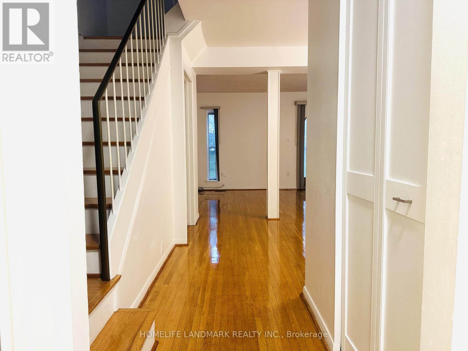 136 - 15 Esterbrooke Avenue, Toronto, Ontario  M2J 2C5 - Photo 4 - C13879206