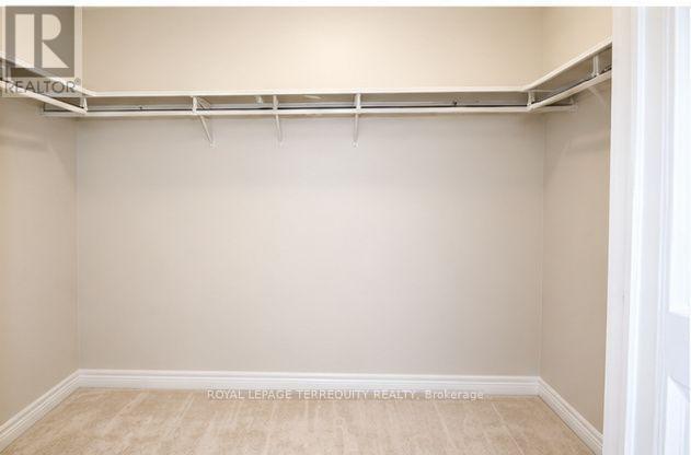 19 De Jong Street, Toronto, Ontario  M1P 0C1 - Photo 11 - E13879180